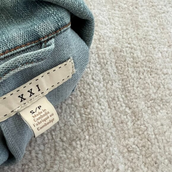 Forever 21 Distressed Blue Denim Jean Jacket S - Picture 2 of 10